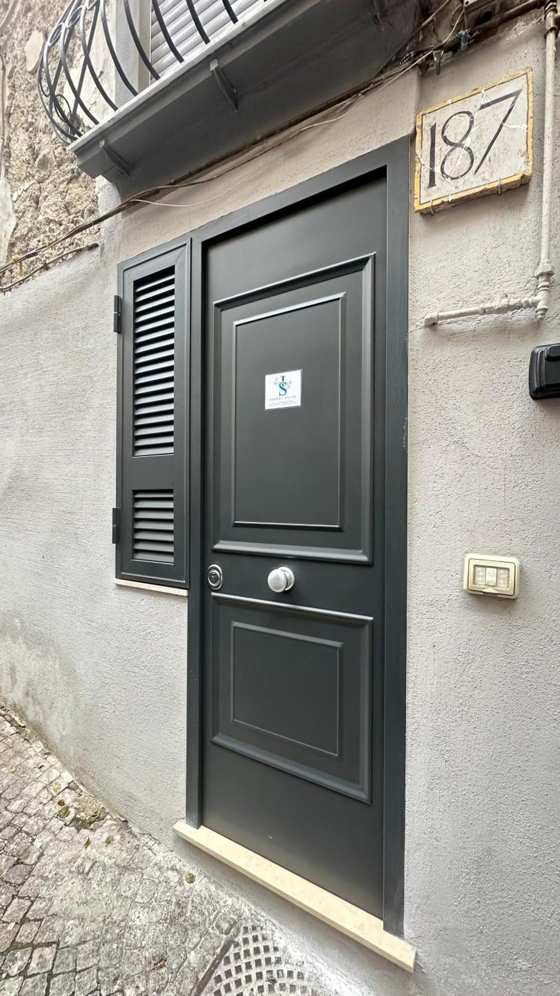 Isabel Suite Naples Exterior photo